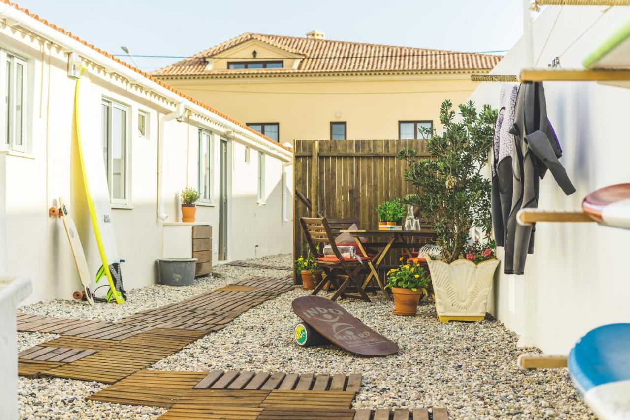 Soulsurfcamp Portugal Panzió Peniche Kültér fotó